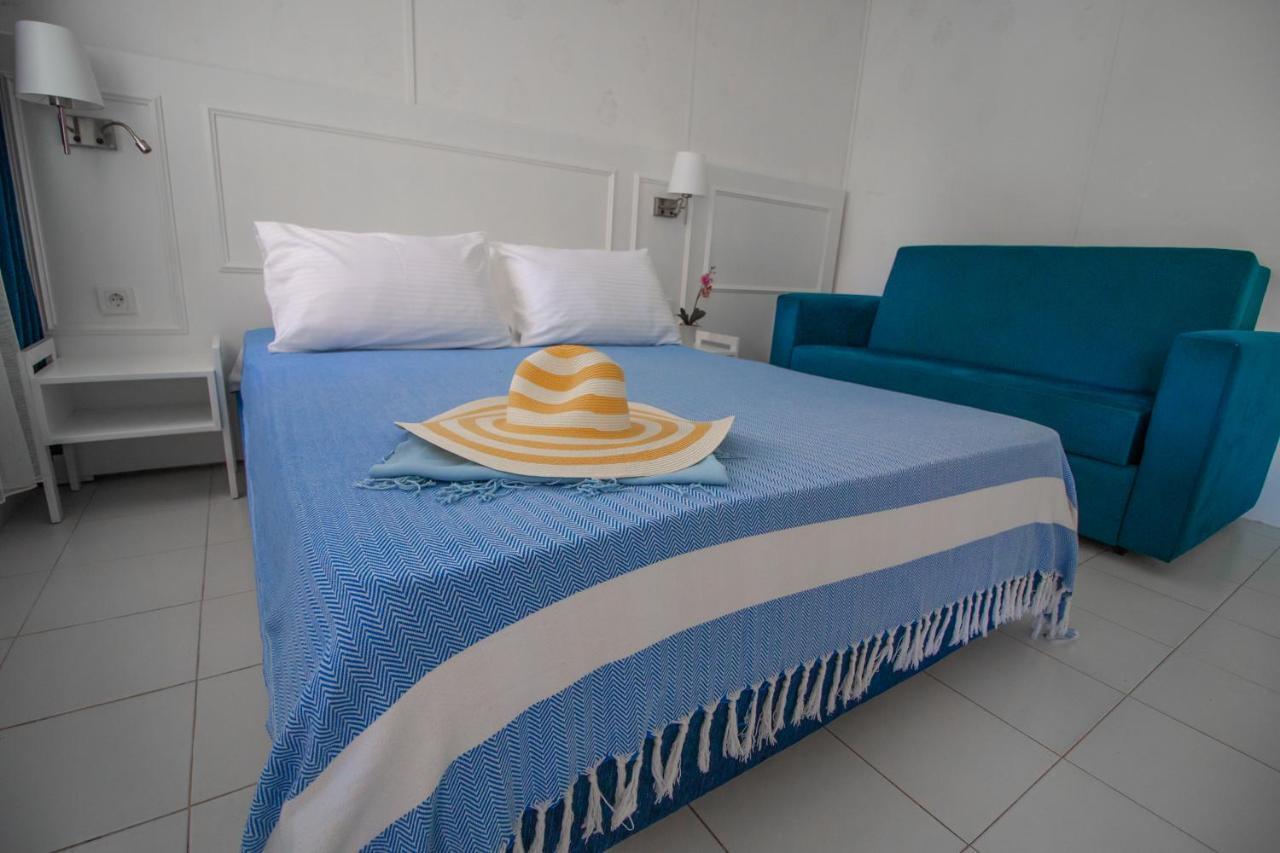 Blue & White Hotel Çıralı Eksteriør billede
